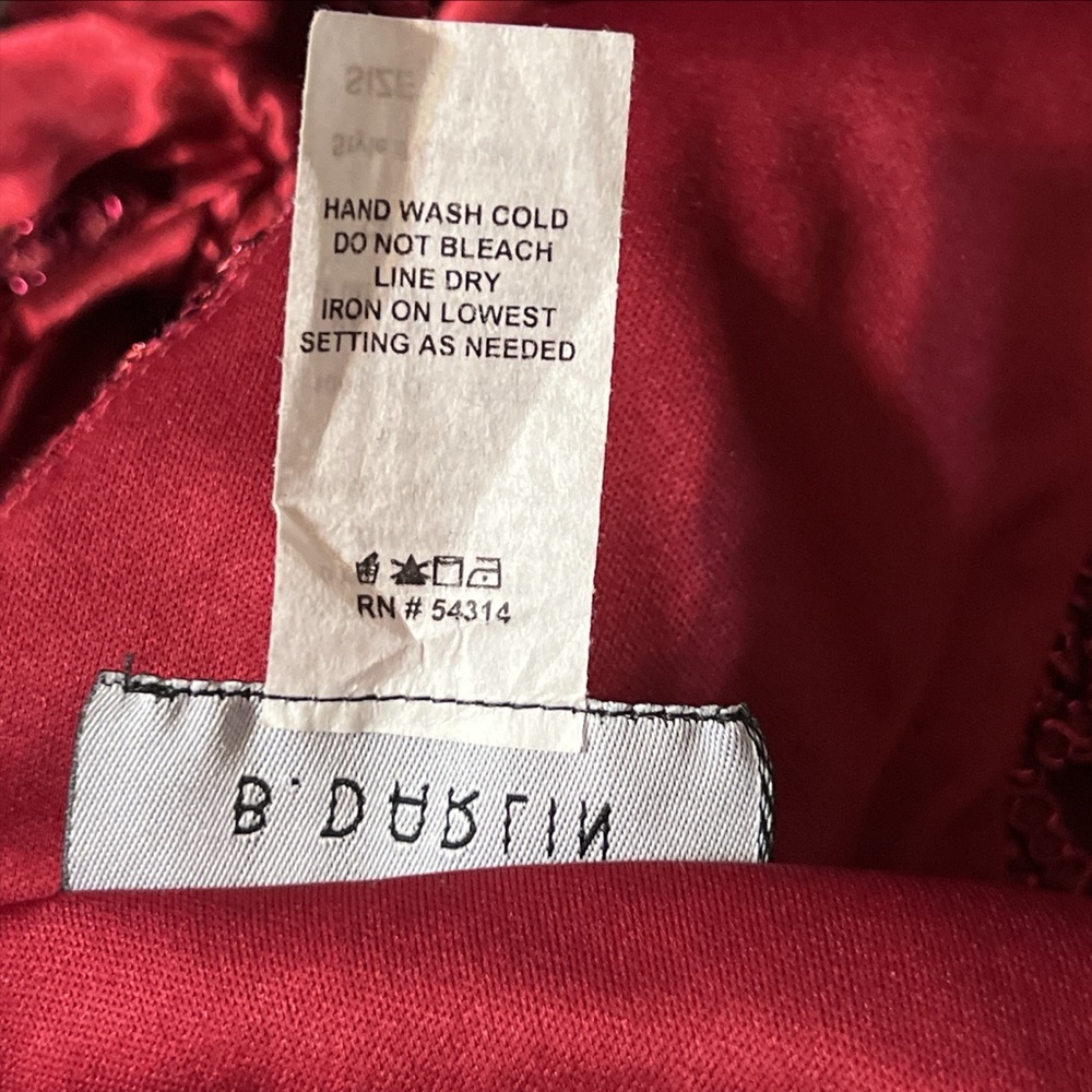 B. Darlin Sparkle Lace Minidress Bow‎ Tie Back Size 1/2 Burgundy Valentin… - Picture 6 of 6